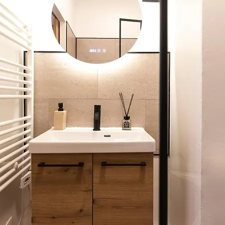 Lascension Ralliement A 30m Billard & Netflix Apartamento *